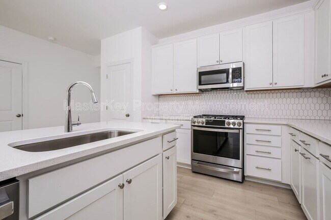 Photo - 265 Sweetbay Tree Dr