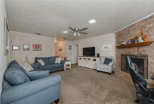 Photo - 1112 Austin Ave