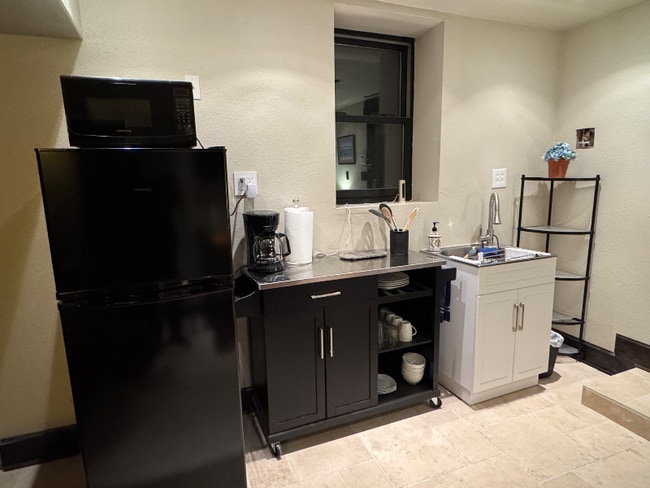 Photo - 1910 N Stanton St