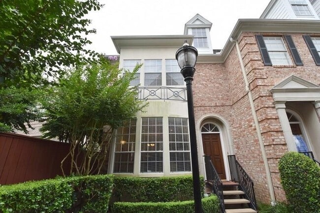 Building Photo - 6841 Staffordshire Blvd