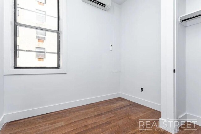 Photo - Spacious 3-Bedroom Apartment with Modern Finishes in Prime Bushwick Unit 2C