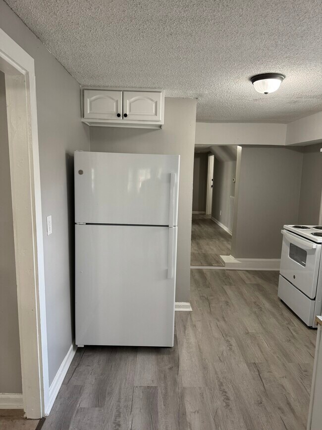 Photo - 2406 Hyde St