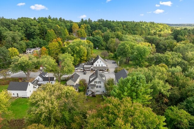 Photo - 12 Eastman St