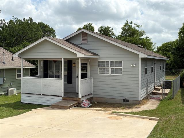 Photo - 616 N 7th St