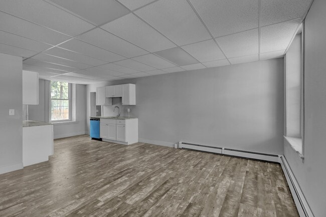 Photo - 2693 W Philadelphia Ave Unit #2 - 1st Floor 3br
