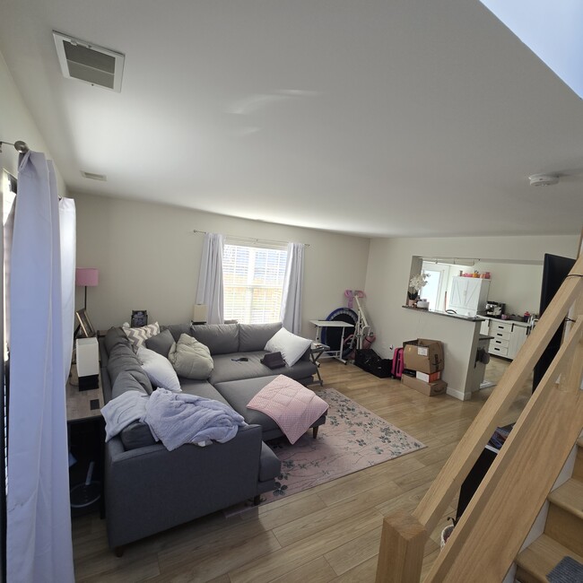 Photo - 1643 Dogwood Dr