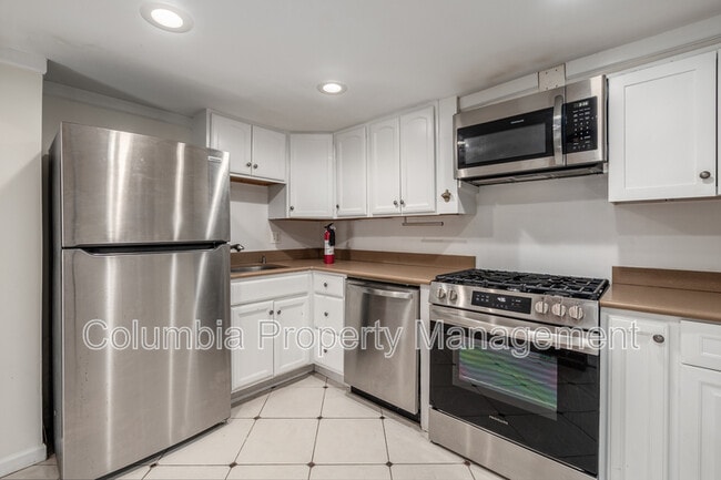 Photo - 1707 Kilbourne Pl NW