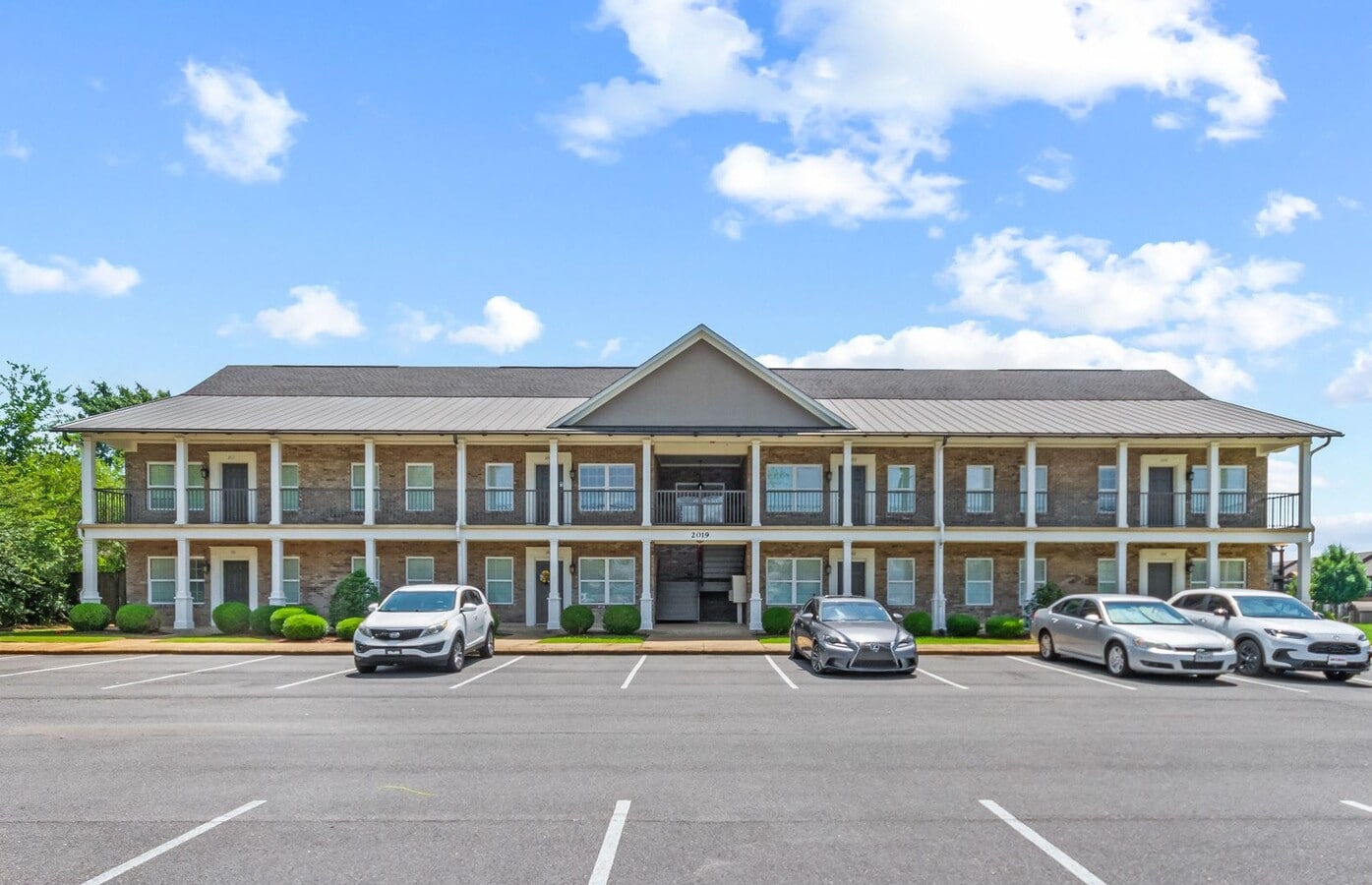 Photo - Roll Tide Condos