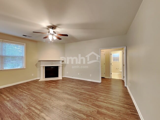 Photo - 183 Diamond Ridge Ave