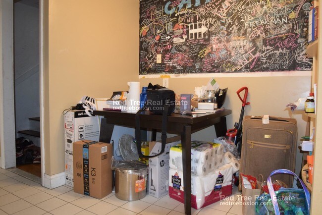 216 Freeman St Unit 2