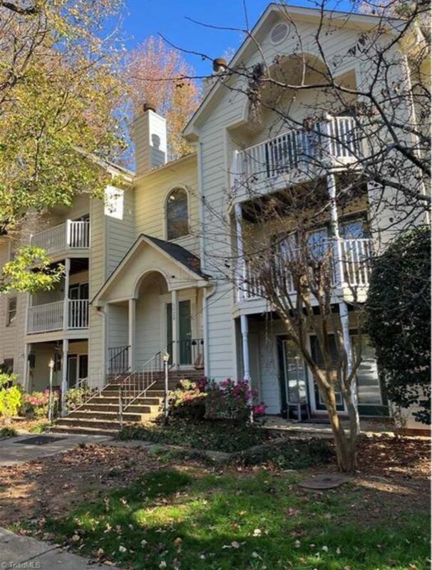 5928 W Friendly Ave Unit L