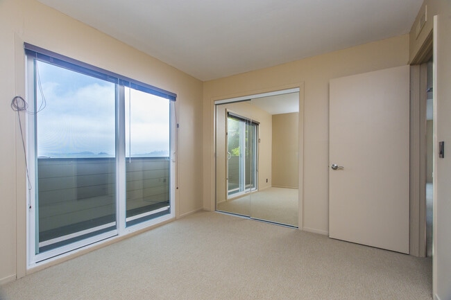 Photo - Rich212 Unit #1