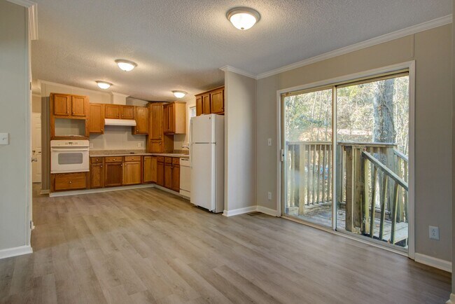 Photo - 435 Capers Dr