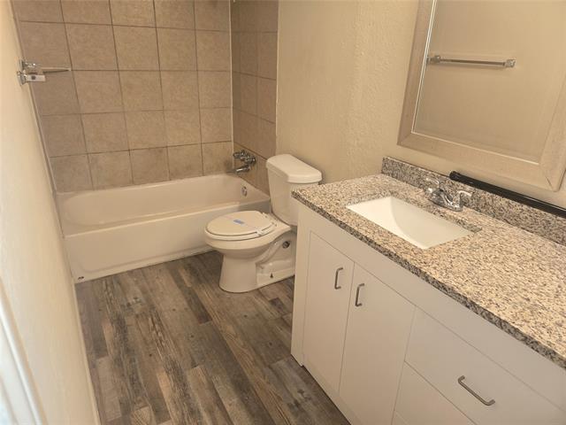 Photo - 7522 Holly Hill Dr Unidad 5