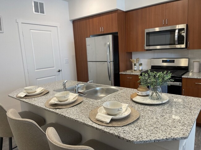 Photo - Luxury Looks Good on You Unit SLAG