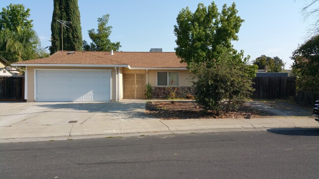 Nice single-family home 3 bedroom, 2 Bathroom - Nice single-family home 3 bedroom, 2 Bathroom