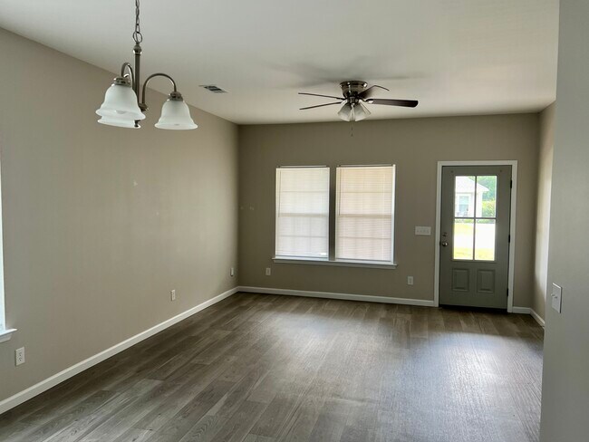 Photo - 177 Ridge Ln