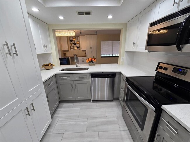 Photo - 2718 Orchid Oaks Dr Unit C202