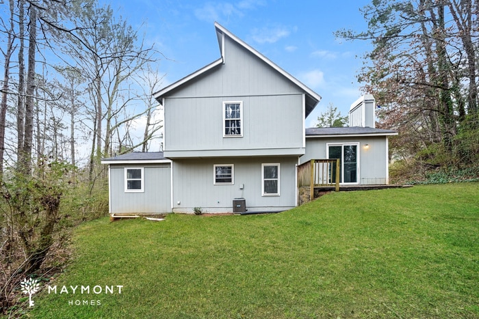 Photo - 1600 Pin Oak Ln SE