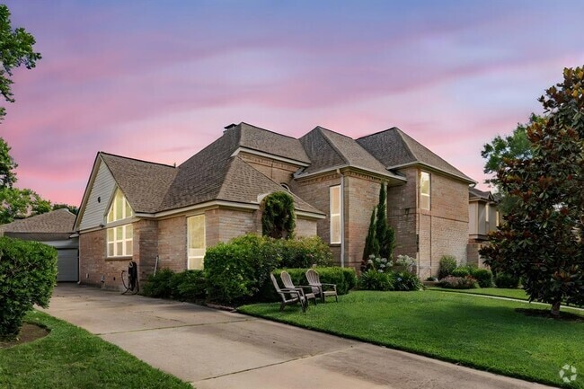 Building Photo - 11414 Del Monte Dr Rental