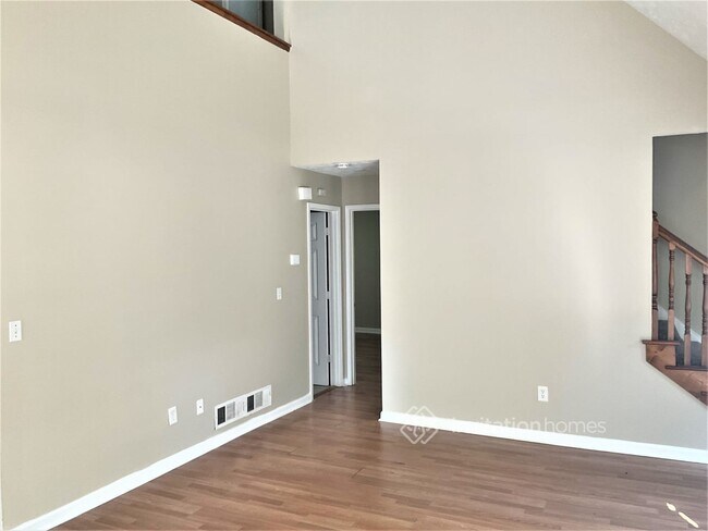 Photo - 2711 Spring Ridge Cir