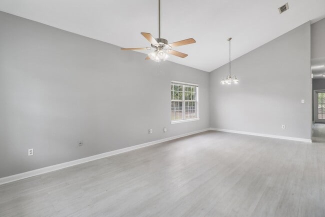 Photo - 11517 Acorn Dr