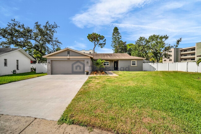 Building Photo - 7892 Sundown Dr Rental