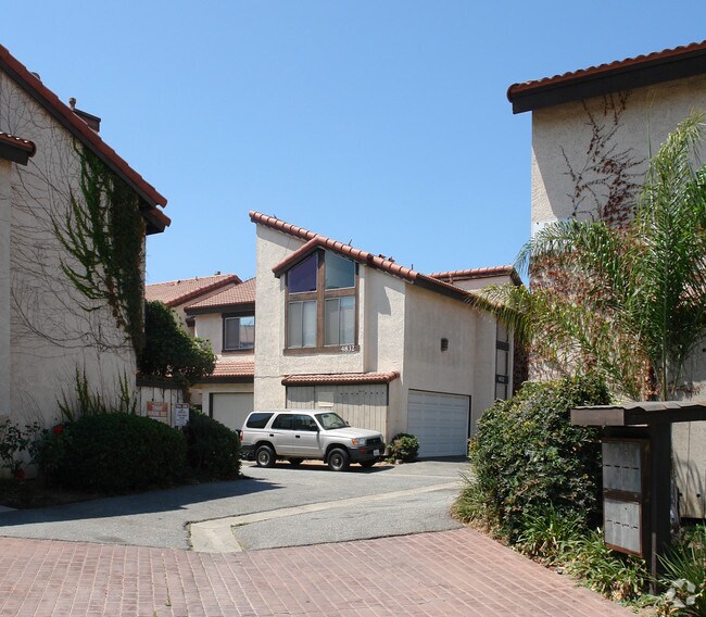 Photo - 4832 King Cir