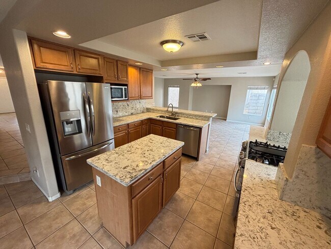 Photo - Beautiful two-story home with 4 BED / 2.5 BATH w Loft located in Henderson Nevada!