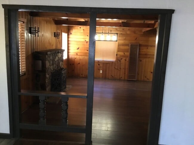Photo - Beautiful 2 Bedroom  Cabin in Sugarloaf