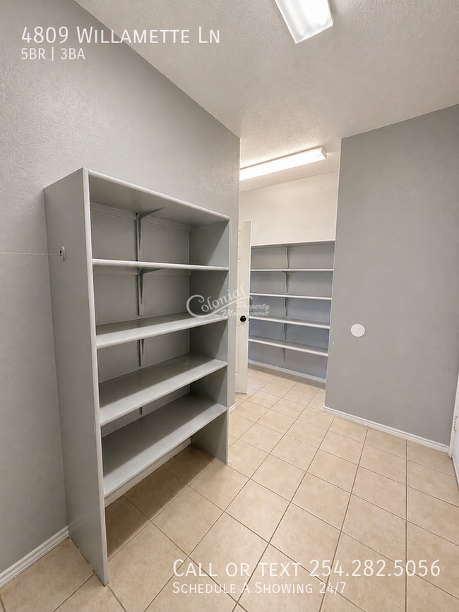 Photo - 4809 Willamette Ln