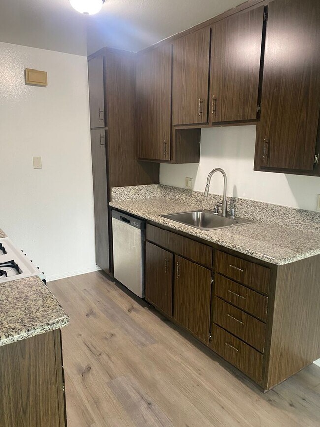 Photo - 1 bed, 1 bath Monticello Condo