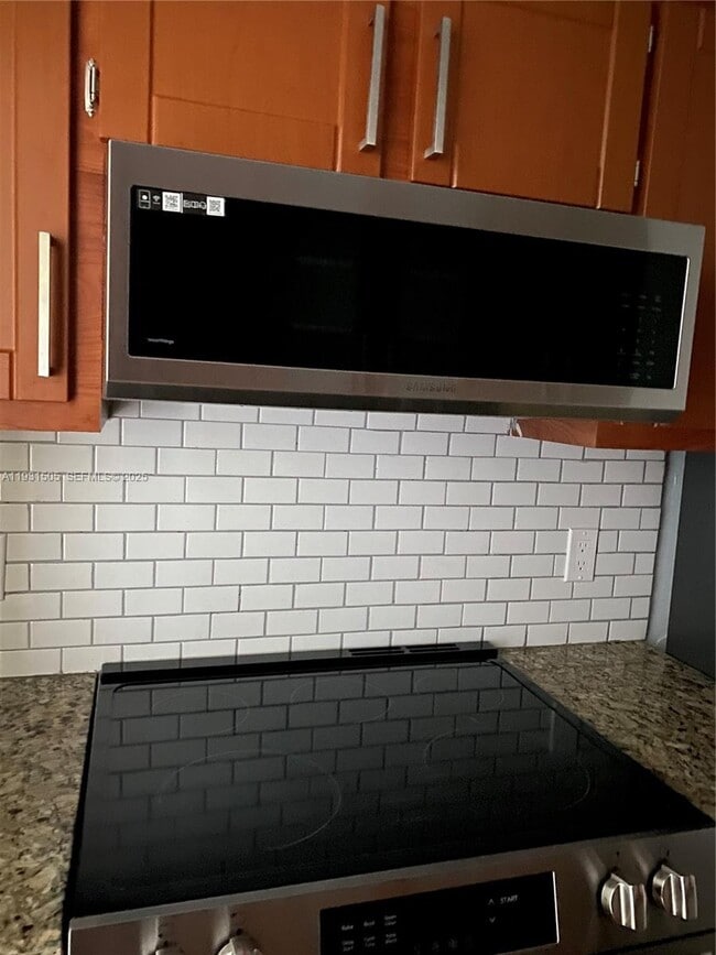 Photo - 301 SW 135th Ave Unidad 209C