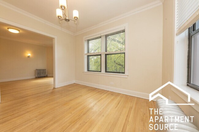 Photo - 209 Kedzie St Unit 3A