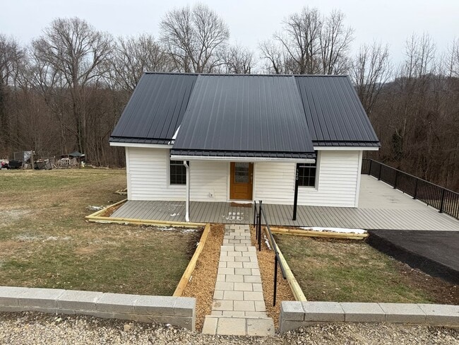 Photo - 520 Virginia Ave