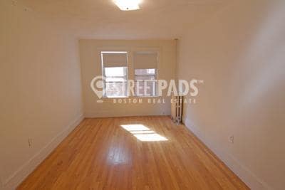 Building Photo - 1 bedroom in Somerville MA 02143