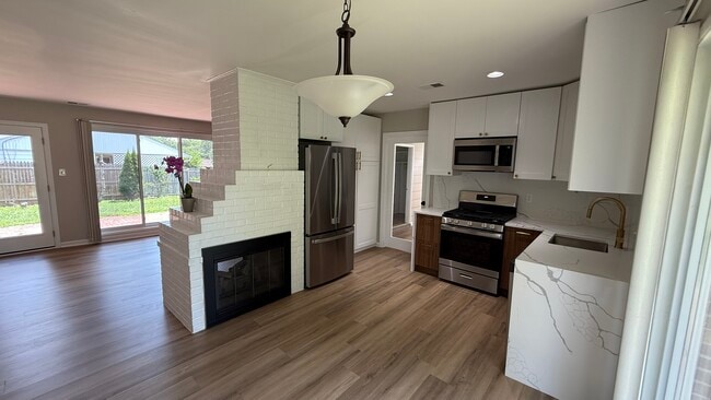 Photo - 5222 Garner St