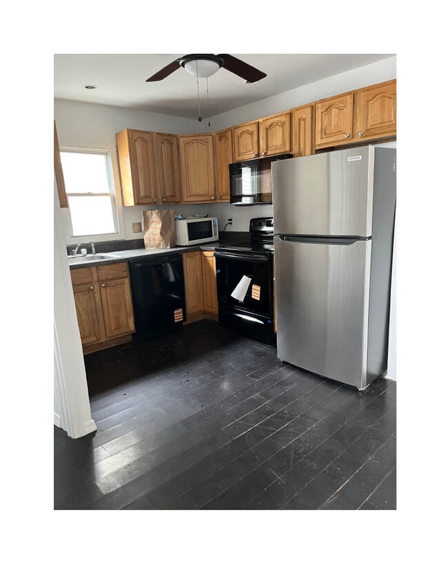 Photo - 1391 Park Ave Unit Park Avenue