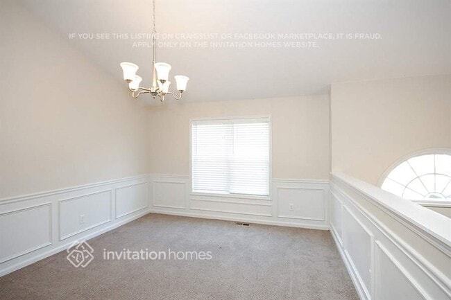 Photo - 569 Keldron Dr