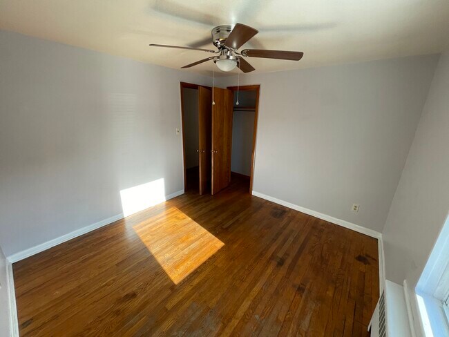 Bedroom - 12211 Williamsport Pike