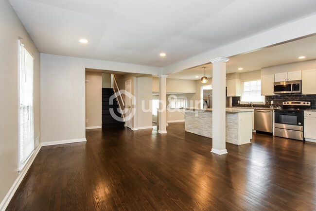 Photo - Fantastic 4bd/2.5ba home! Coming soon!