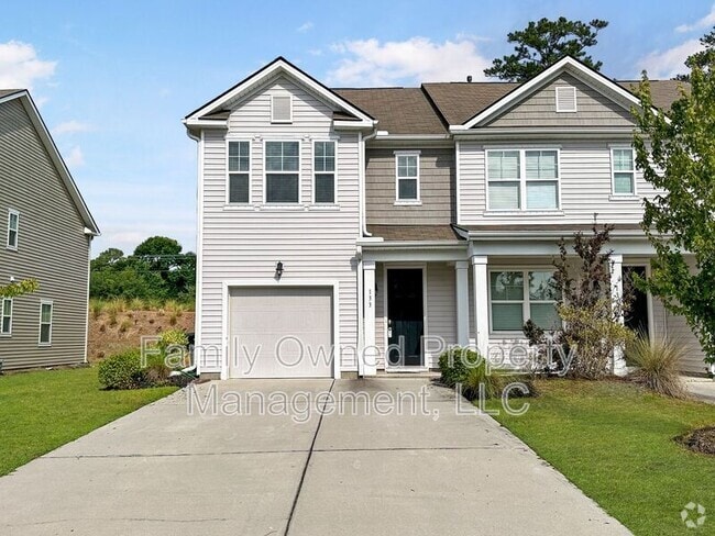 Building Photo - 133 Wild Holly Dr Rental