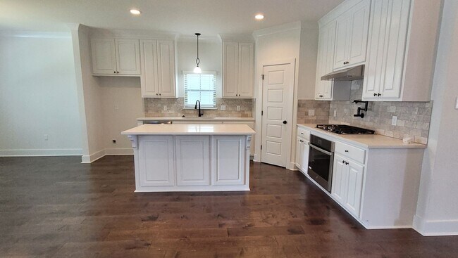 Photo - Beautiful 3 bedroom in Baton Rouge with bo...