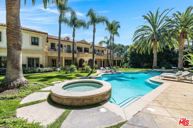 Photo - 70 Beverly Park St