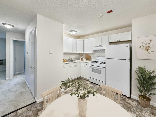 Photo - 25 and 33 Morse Street