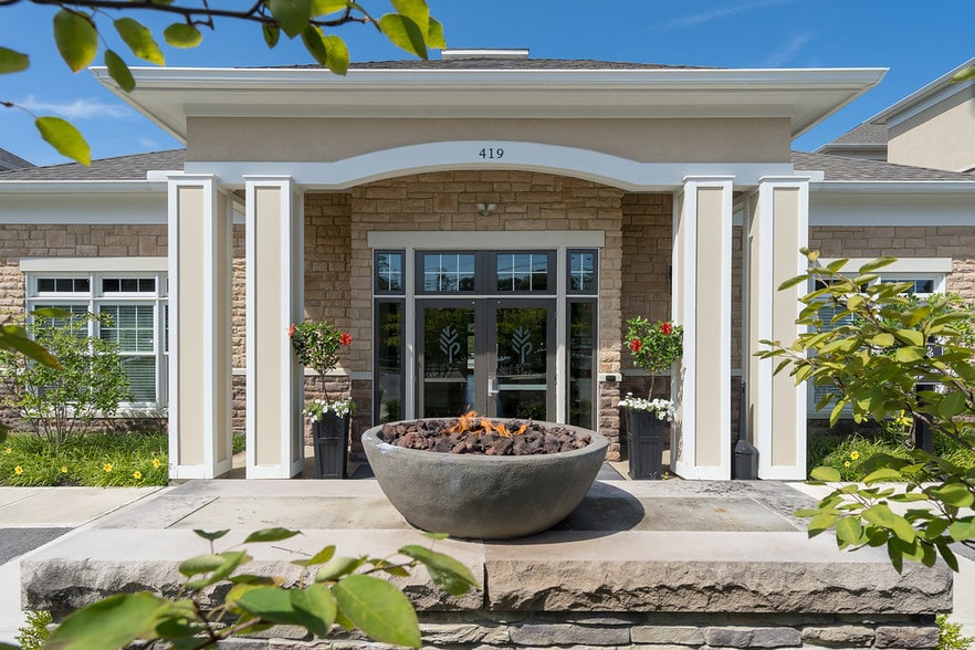 Leasing Office