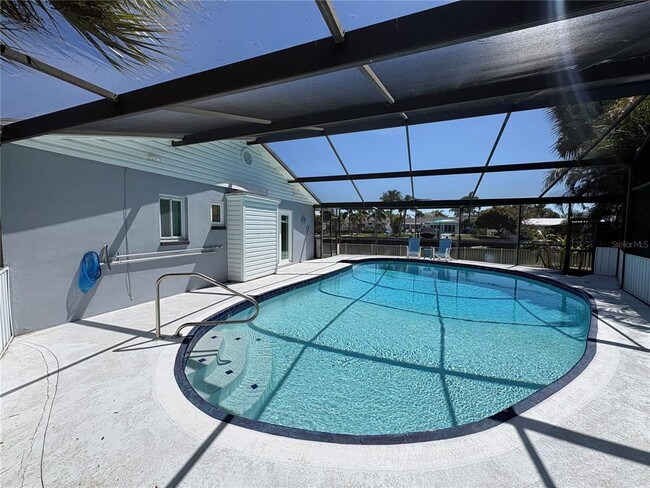 Photo - 8434 Boxwood Dr