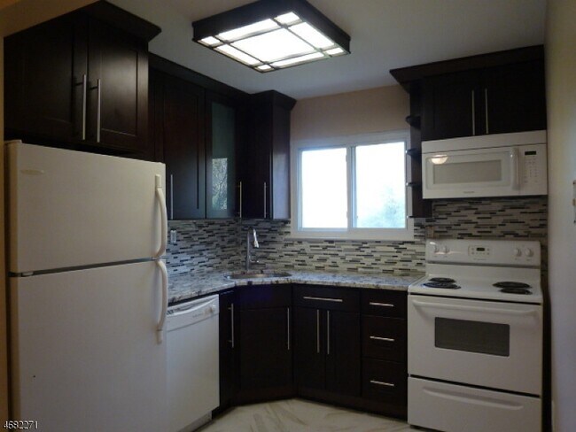 Photo - 16 Deanna Dr Unit 32