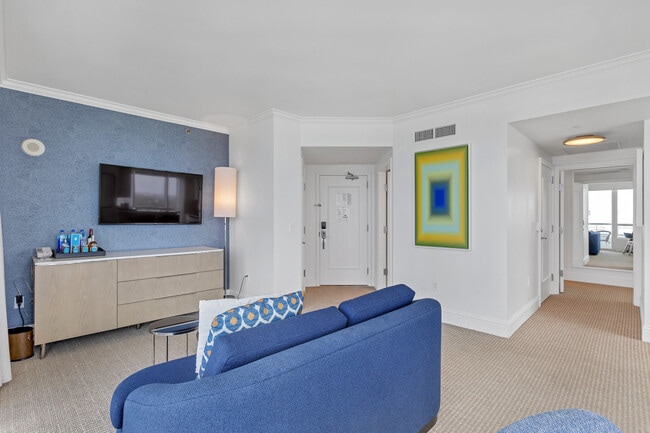 Photo - 4401 Collins Ave Unidad ID1234545P