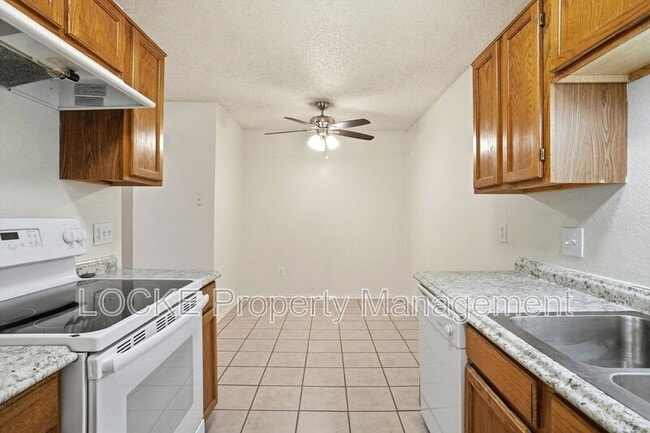 Photo - 10259 Aurora Dr